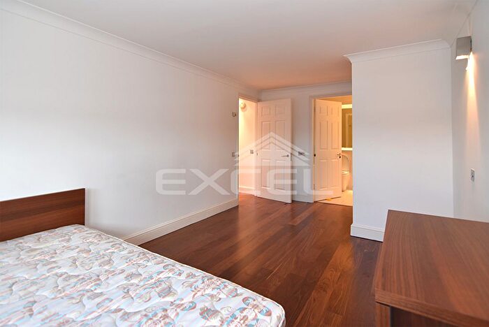 2 Bedroom Cottage To Rent In St. Gabriels Road, Cricklewood, London, NW2
