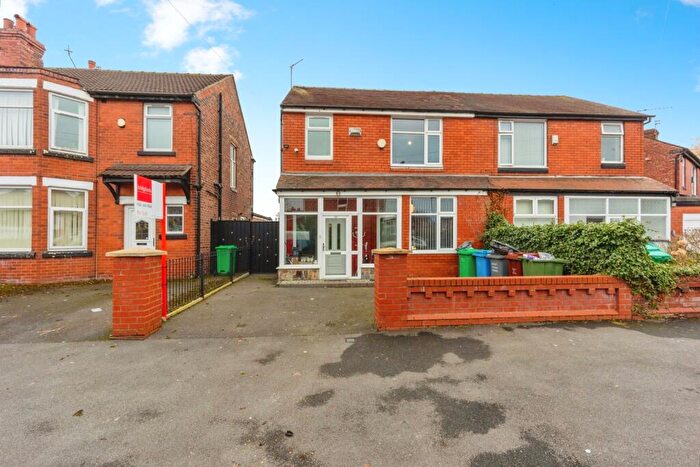 6 Bedroom Semi Detached House For Sale In Brocklebank Road, Manchester, Greater Manchester, M14
