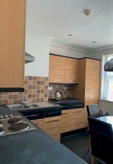 1 Bedroom Flat To Rent In Newport Road, Cardiff, CF24