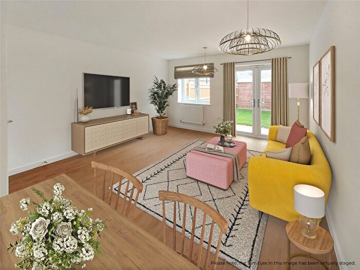 2 Bedroom Flat For Sale In Hareshill, Featherfall Road, Crookham Village, Fleet, GU51