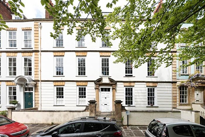 1 Bedroom Apartment For Sale In Dowry Square, Bristol, BS8