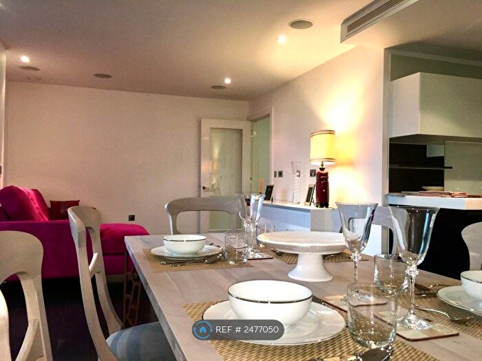 3 Bedroom Flat To Rent In Caro Point, London, SW1W