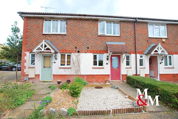 2 Bedroom Terraced House To Rent In Newton Way, LU7