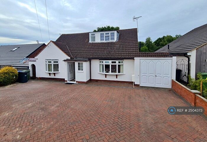 4 Bedroom Semi-Detached House To Rent In Inchbrook Road, Kenilworth, CV8