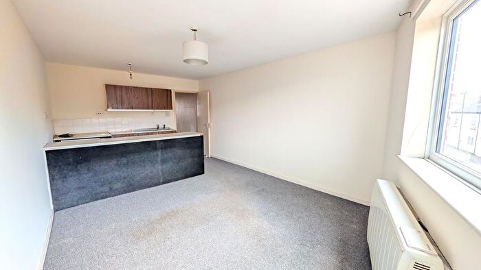 1 Bedroom Flat To Rent In Victoria Road, Nottingham, NG4