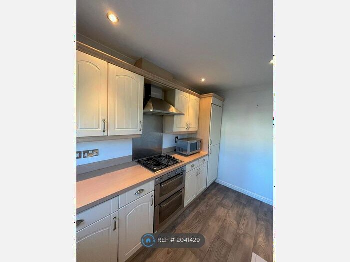 2 Bedroom Flat To Rent In Appleby Close, Darlington, DL1