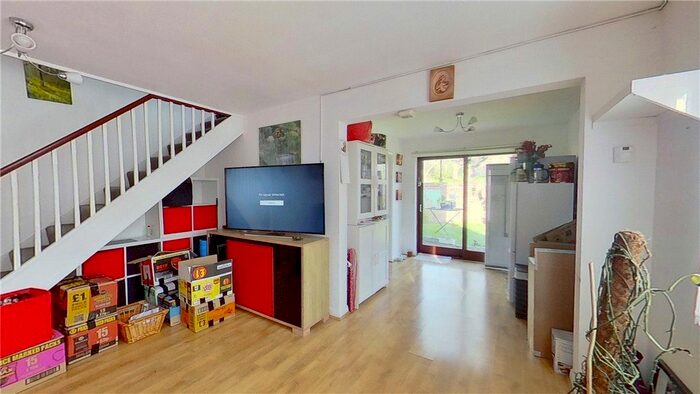 2 Bedroom Semi-Detached House To Rent In Teal Close, London, E16
