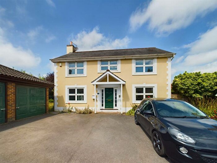 4 Bedroom Detached House To Rent In Burleigh Way, Wickwar, GL12