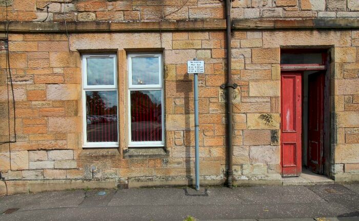 1 Bedroom Flat To Rent In Comely Place, Falkirk, FK1