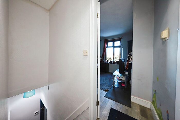 2 Bedroom Detached House For Sale In Bushbury Road, Fallings Park, Wolverhampton, WV10