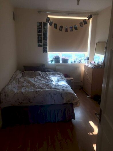 3 Bedroom Flat To Rent In Old Bethnal Green Road, London, E2