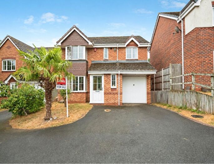 4 Bedroom Detached House For Sale In Hodges Drive, Oldbury, B69