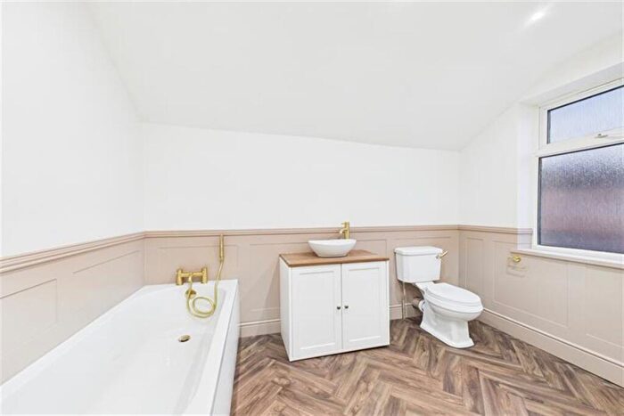 2 Bedroom Terraced House For Sale In St. Stephens Road, Sneinton, NG2