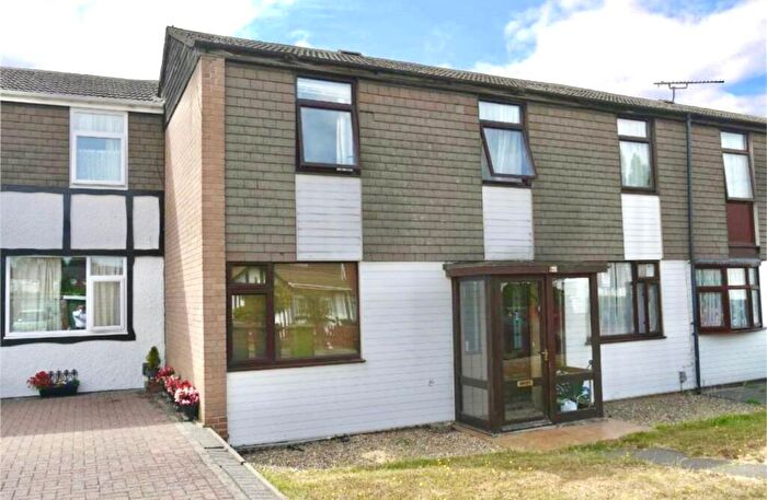 3 Bedroom Terraced House To Rent In Faultlands Close, Nuneaton, CV11