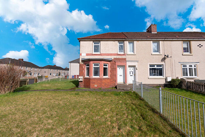 3 Bedroom End Of Terrace House For Sale In Flaxmill Avenue, Wishaw, ML2