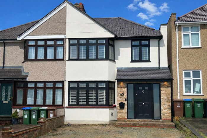 4 Bedroom Semi Detached House For Sale In Crofton Avenue, Bexley, DA5