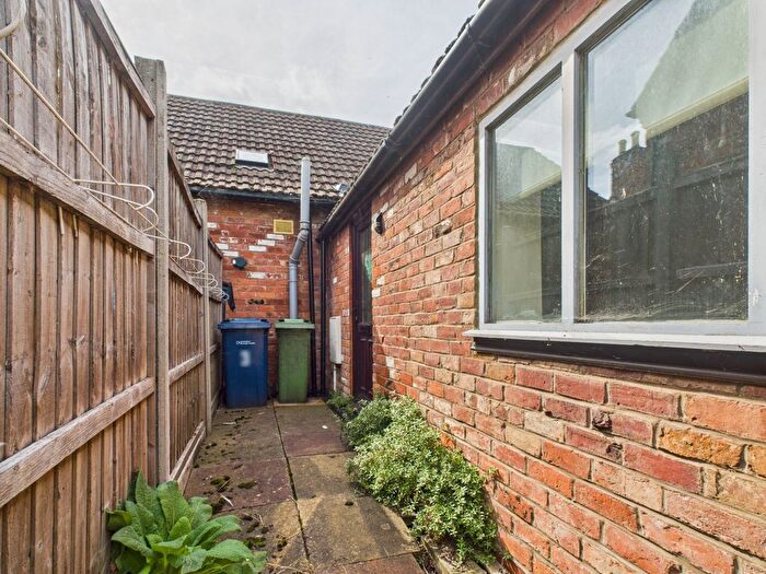 2 Bedroom Semi-Detached House To Rent In Clarks Alley, Tewkesbury, Gloucestershire, GL20