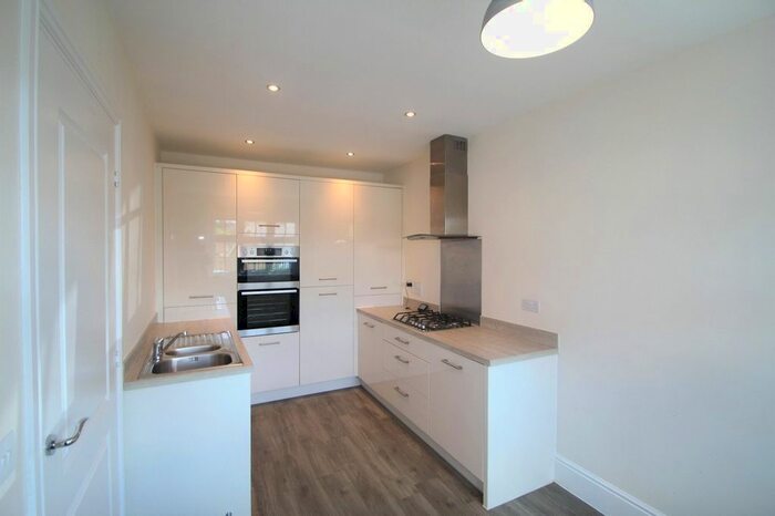 4 Bedroom Detached House To Rent In Turing Fold, Horsforth, Leeds, West Yorkshire, Uk, LS18