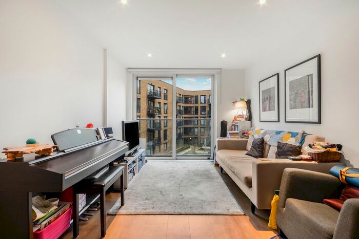 1 Bedroom Flat To Rent In Seafarer Way, London, SE16