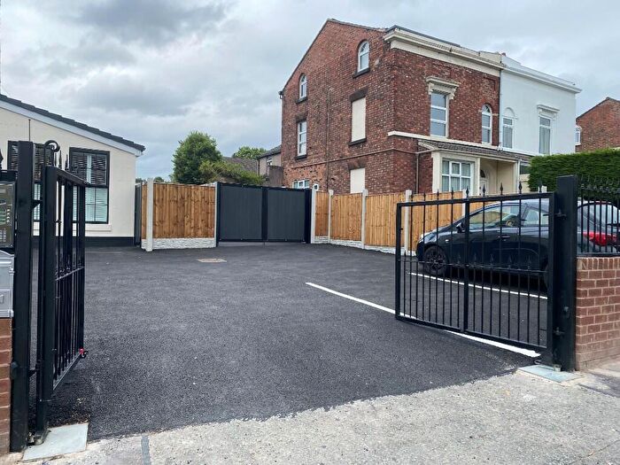 1 Bedroom Flat To Rent In Old Chester Road, Birkenhead, Wirral, Merseyside, CH42