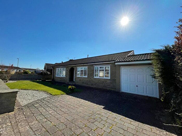3 Bedroom Semi-Detached Bungalow For Sale In Winton Road, Northallerton, DL6