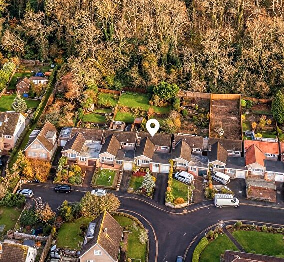 3 Bedroom Detached Bungalow For Sale In Haywood Gardens, Weston-Super-Mare, BS24