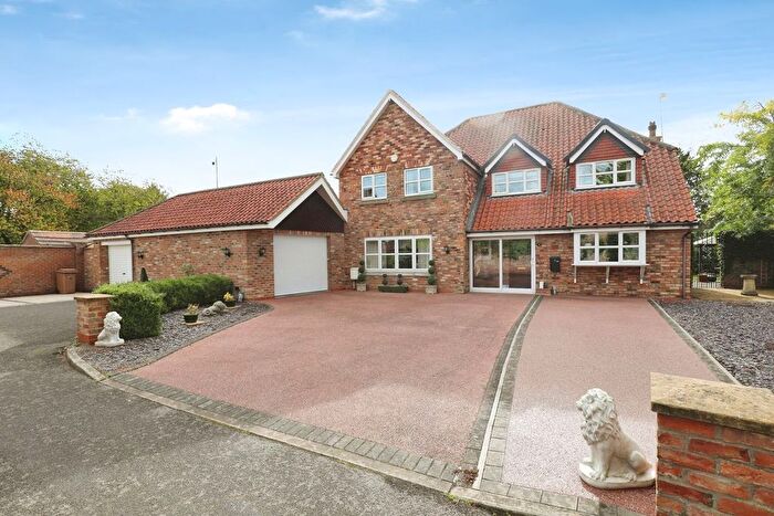 5 Bedroom Detached House For Sale In Holly Beck, Hayton, York, YO42