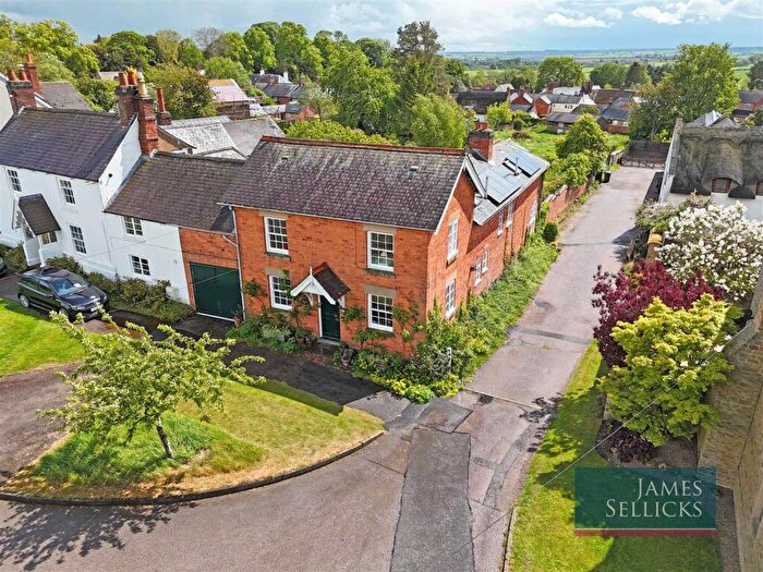 4 Bedroom Cottage For Sale In The Old Laundry, Hallaton, Market Harborough, LE16
