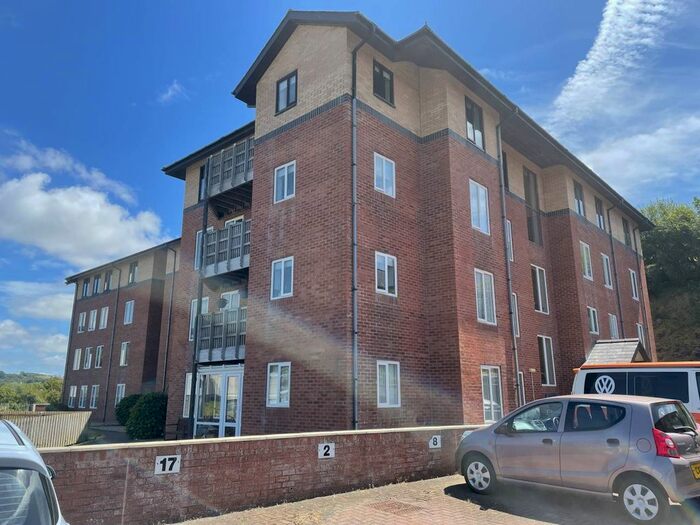 2 Bedroom Flat To Rent In Plas Yr Afon, Trefechan, Aberystwyth, SY23