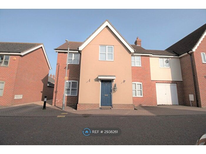 3 Bedroom End Terrace House To Rent In Parker Road, Colchester, CO4