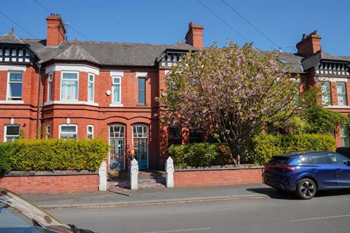4 Bedroom Terraced House For Sale In Ayres Road, Old Trafford, M16