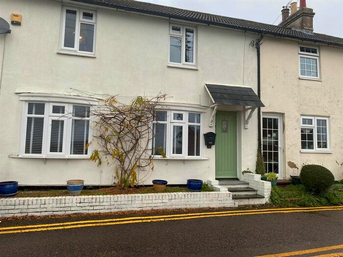 2 Bedroom Semi-Detached House To Rent In Baker Street, Burham, Rochester, ME1