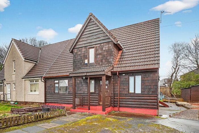 4 Bedroom Semi Detached House For Sale In The Glebe, Dreghorn, Irvine, KA11