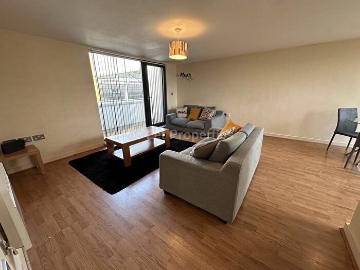 2 Bedroom Flat To Rent In Life Building, Hulme, M15