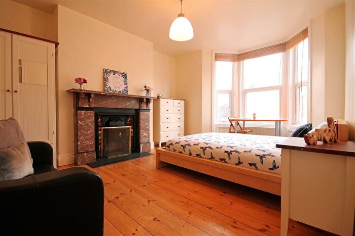 5 Bedroom Maisonette To Rent In Lavender Gardens, Jesmond, NE2