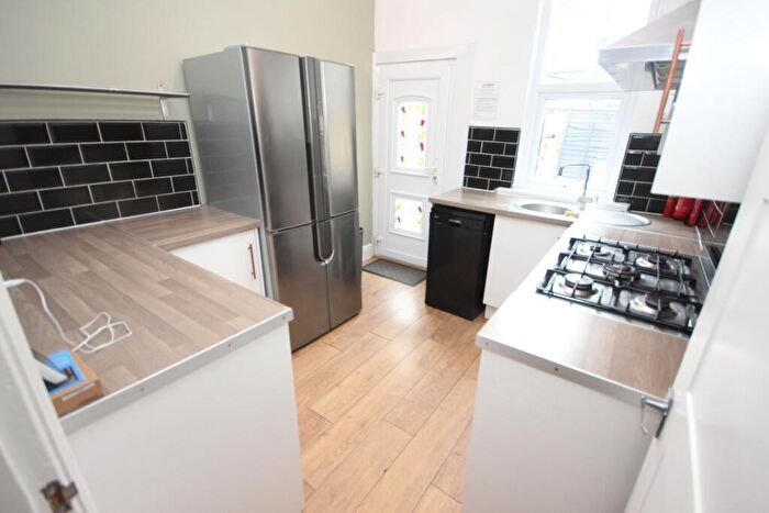4 Bedroom Terraced House To Rent In Avondale Road, L15