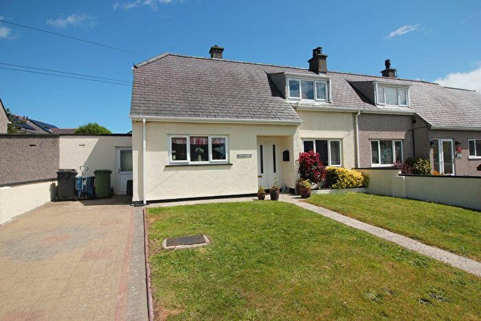 2 Bedroom Semi-Detached House For Sale In Lon Bach, Amlwch, LL68