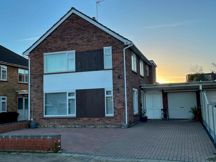 4 Bedroom Property To Rent In Van Dyck Road, Colchester, CO3