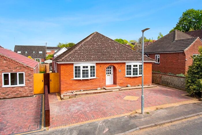 4 Bedroom Detached Bungalow For Sale In West Road, Norwich, NR5