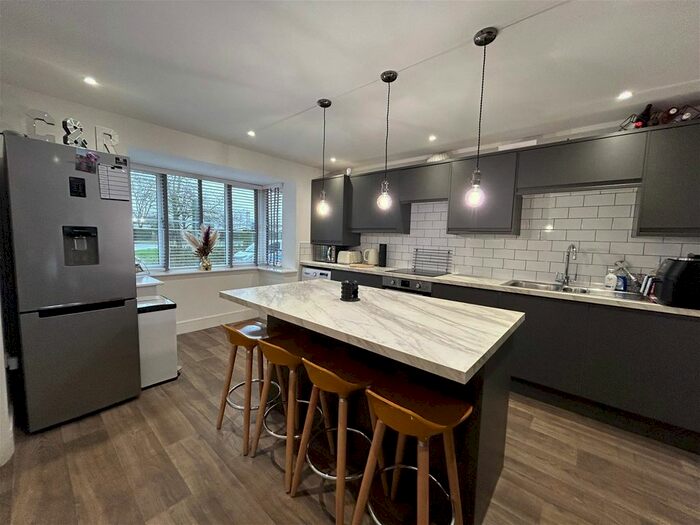 3 Bedroom Semi-Detached House For Sale In Skegness Road, Burgh Le Marsh, Lincolnshire, PE24