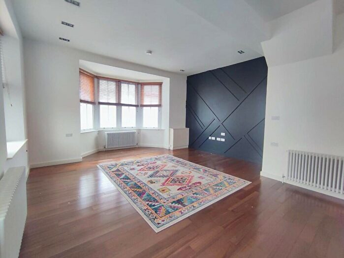 2 Bedroom Duplex To Rent In Llandaff Road, Cardiff(City), CF11