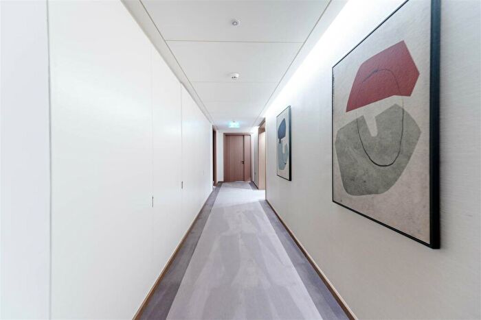 1 Bedroom Apartment To Rent In One Park Drive, Canary Wharf, London, E14