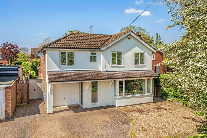 5 Bedroom Detached House For Sale In Green End, Renhold, MK41
