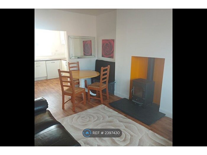 3 Bedroom Flat To Rent In Union Road, Inverness, IV2
