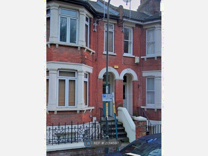 1 Bedroom Flat To Rent In Boundary Road, Chatham, ME4