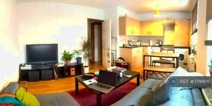 2 Bedroom Flat To Rent In Hackney Road, London, E2
