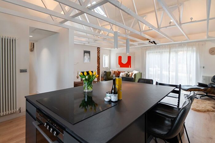 4 Bedroom Detached House For Sale In Cosby Road, Countesthorpe, LE8