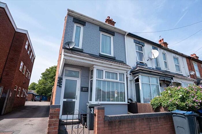 3 Bedroom Terraced House To Rent In Yardley Road, Birmingham, B25