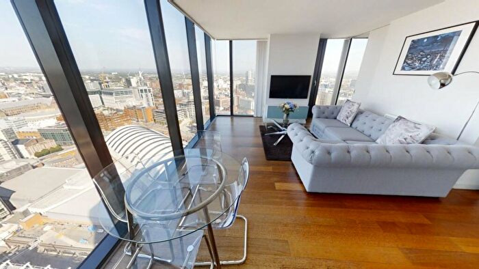 2 Bedroom Flat To Rent In Beetham Tower, Deansgate, Manchester, M3