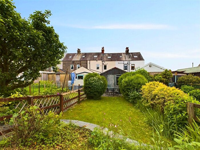 3 Bedroom Terraced House For Sale In Ruskin Avenue, Coniston, LA21